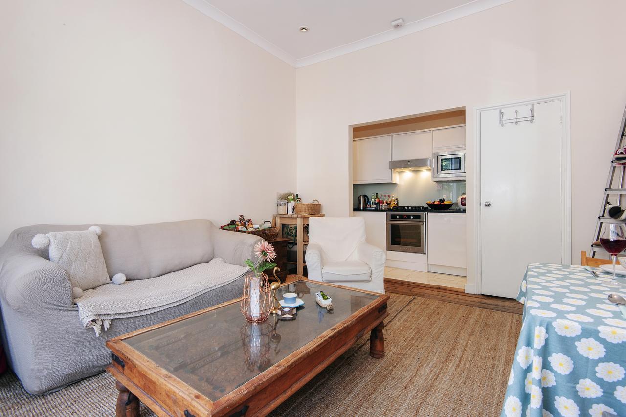 Bright Gratton Road Apartment Λονδίνο Εξωτερικό φωτογραφία